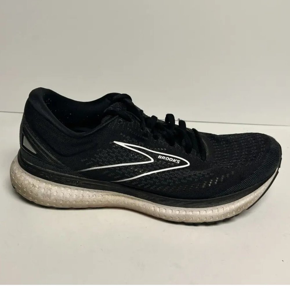 Brooks Women's Glycerin 19 Running Shoes Black, Size 10.5 Wide